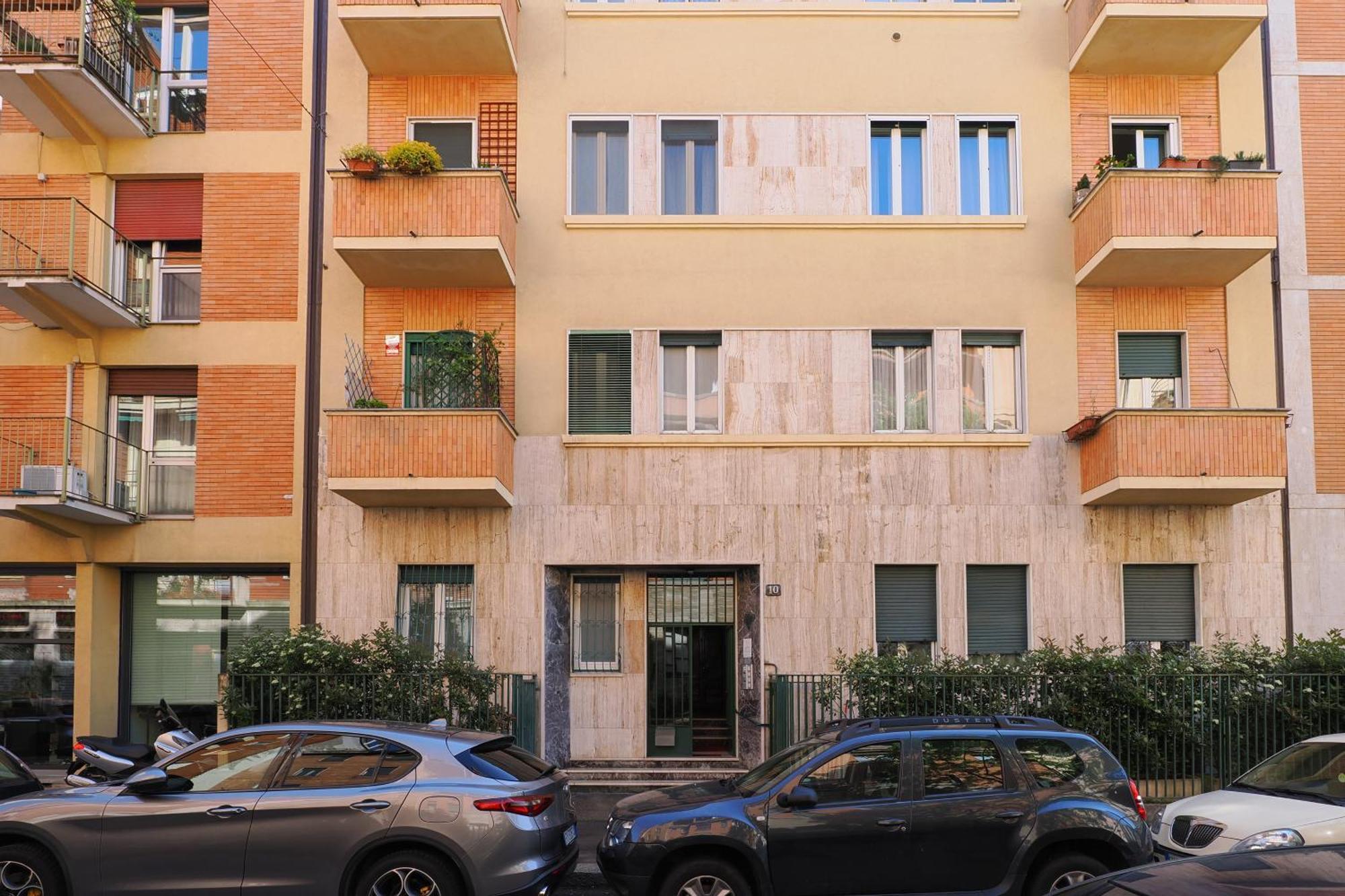 Primopiano - Bardelli Apartment Milan Bagian luar foto